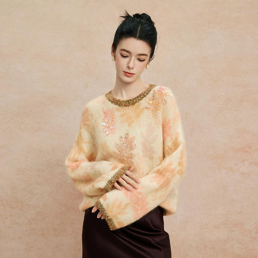 QH605斯尔丽25新款松弛慵懒甜美软糯圆领宽松显瘦上衣 商品图0