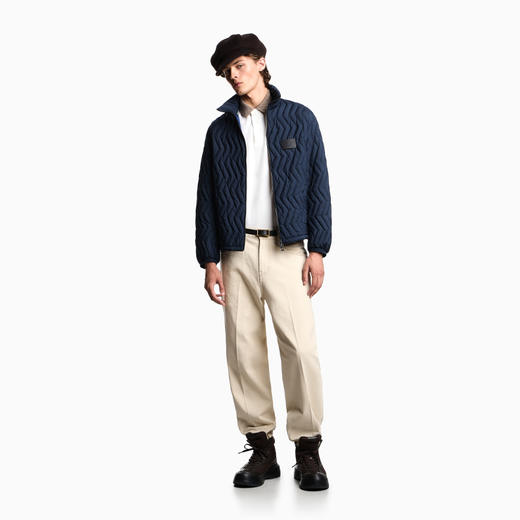 EMPORIO ARMANI 阿玛尼 男士徽标贴片人字形绗缝防撕裂尼龙全拉链羽绒服 深蓝色 EM003415 AF18231 UB118 商品图4