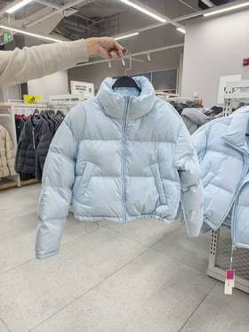 GM羽绒服299.9元（线上线下同步销售，不一定有货，介意勿拍）603265-GY