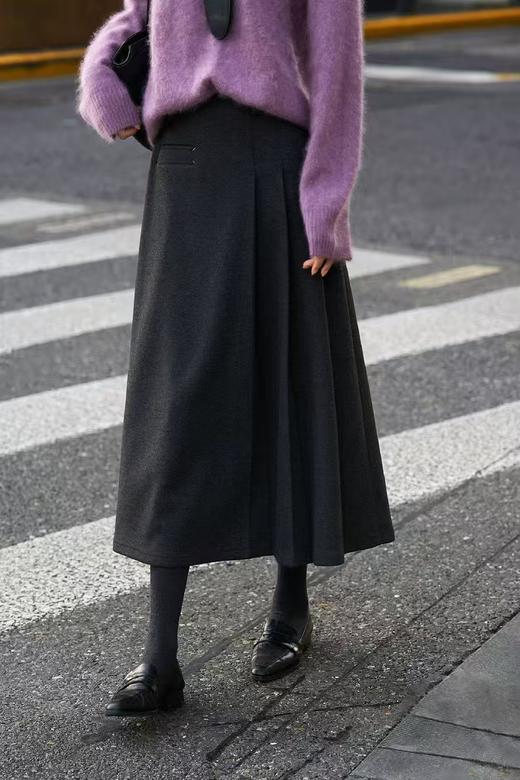 冬季软糯厚款遮胯显瘦百褶智性半身裙 商品图8