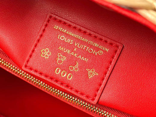 秋冬特惠💰1750 渠道级LV 新品 te级LV 动态芯片 LV X TM CAPUCINES 手袋 M14295/M48865红色樱桃竹篮 本款Capucines手袋 商品图7