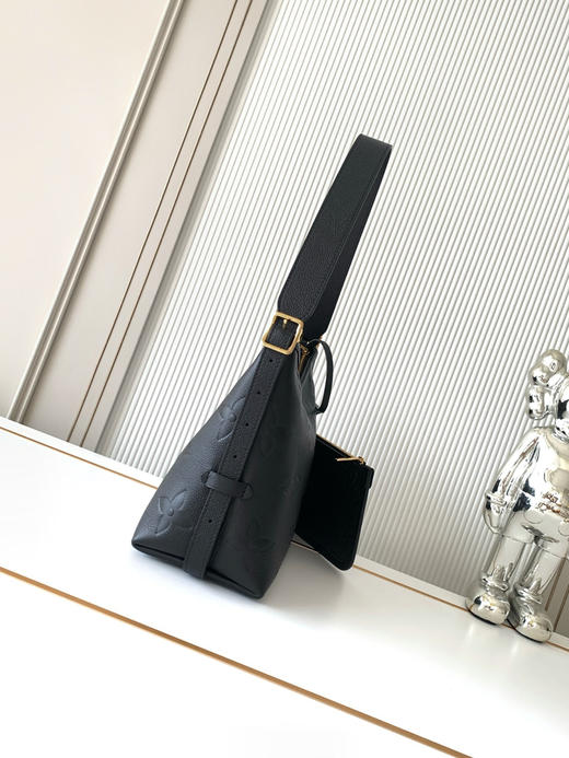 秋冬特惠💰1490 渠道级LV【全钢五金 MB163c01变码芯片】te级LV 全套包装 M46288黑 本款CarryAll 小号手袋 商品图1