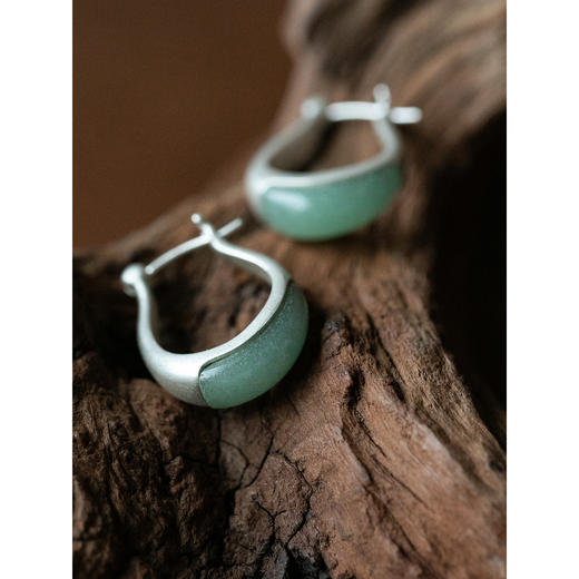 牧衣游 文艺复古百搭精致S925银东陵玉耳环 星眠【不支持会员折】 商品图1