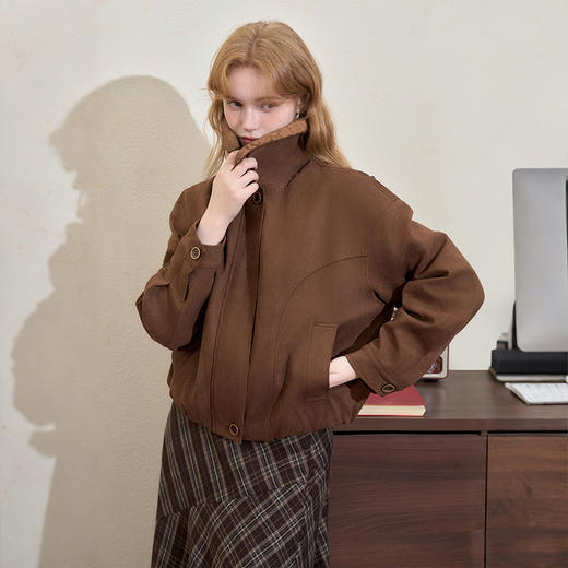 西遇复古麂皮绒加厚短款外套女冬季翻领拉链机车服夹克棉服V3755293 商品图2