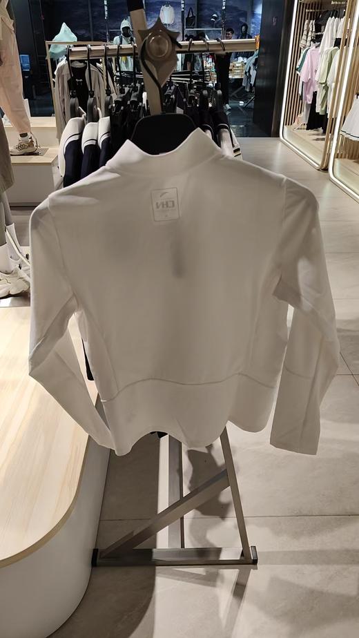 安踏夏季新款舒适透气正肩长袖针织衫162537406 商品图1