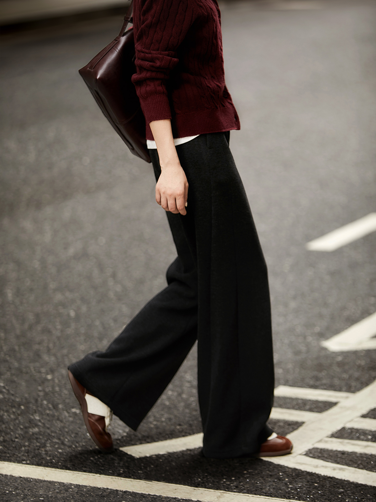 【秋冬新款 下单即赠质感皮带】卷卷紫休闲阔腿细条纹西装裤 高腰阔腿修饰各种腿型显瘦显高 触感顺滑舒适 竖条纹质感面料高级时髦 百搭利器一裤多穿