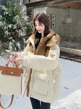 这款超推荐！！品质超好【羽绒服】撞色拼接连帽收腰中款羽绒服-喜出