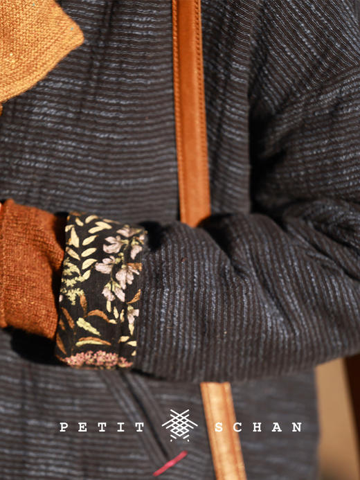 PETIT SCHAN小闪 CLO#971 Snug-Fitting Coat 小袄子 进口双层色织3M黑科技高效暖绒短款棉服外套 商品图5