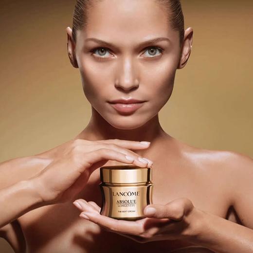 【兰蔻全新菁纯面霜焕采礼盒】内含：清爽面霜60ml*1+极光水50ml*1+菁纯眼霜5ml*4+清爽面霜5ml*4 香港直邮 商品图5