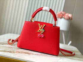 秋冬特惠💰1700 渠道级LV 新品 te级LV 动态芯片 M13250/M48865红樱桃拼金扣链条 本款Capucines手袋