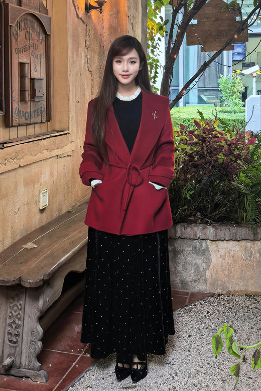 逸红颜明月优选#羊绒羊毛大衣『启运』浴袍领细系带收腰双面呢大衣，新年热烈红浓郁复古 商品图11