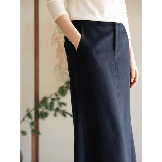 牧衣游原创 羊毛混织毛呢女半裙细腻柔软百搭宽松显瘦鱼尾裙 忆之 商品图3