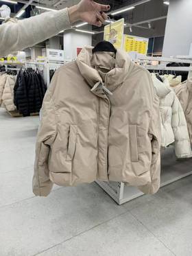 GM羽绒服299.9元（线上线下同步销售，不一定有货，介意勿拍）603462-GY