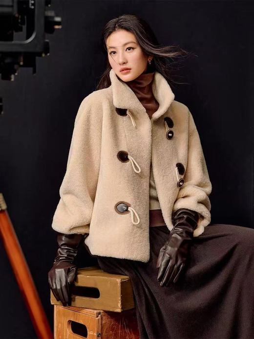 299.9元茵曼外套636728-LN（线上线下同时售卖 不保证有货 ） 商品图0