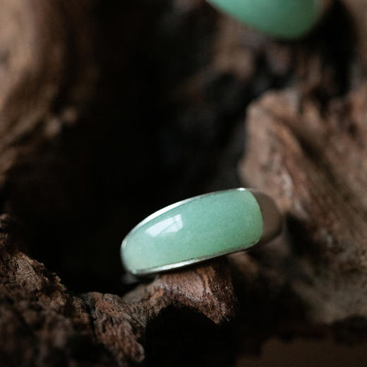 牧衣游 文艺复古百搭精致S925银东陵玉耳环 星眠【不支持会员折】 商品图0