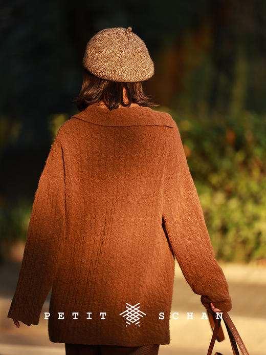 PETIT SCHAN小闪 CLO#973 Autumn Scenery 秋色 绵羊毛绞花V领套头毛衣 商品图4