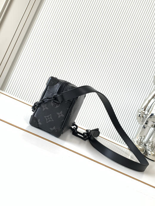 秋冬特惠💰1330 渠道级LV【全钢五金 MB163c01变码芯片】te级LV 全套包装 M44735黑花 Virgil Abloh 为春夏秀场呈现 Mini SOFT TRUNK 链条包 商品图1