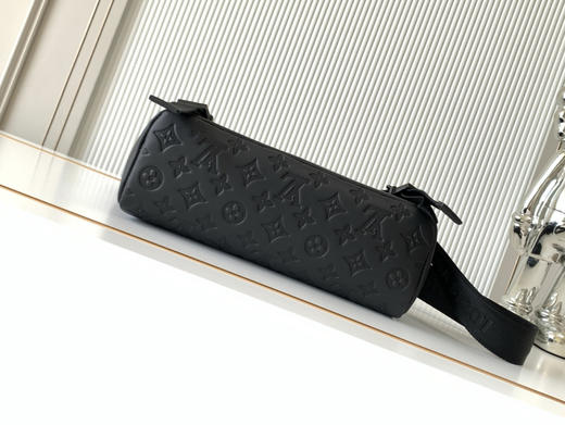 秋冬特惠💰1350 渠道级LV【全钢五金 MB163c01变码芯片】teLV 全套包装 M25121全皮压花 本款Voyager小号邮差包 商品图3