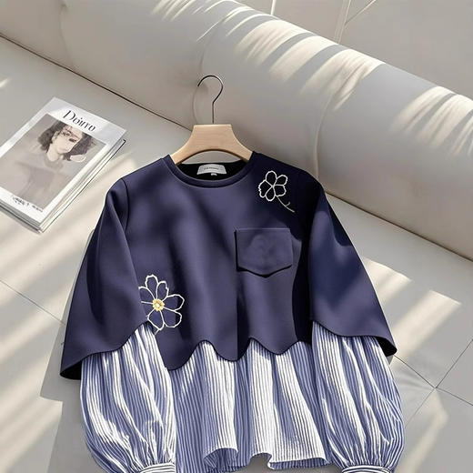 丁摩 秋季新款爆款美式宽松慵懒上衣藏蓝色假两件圆领卫衣女5ZF-4082 商品图2