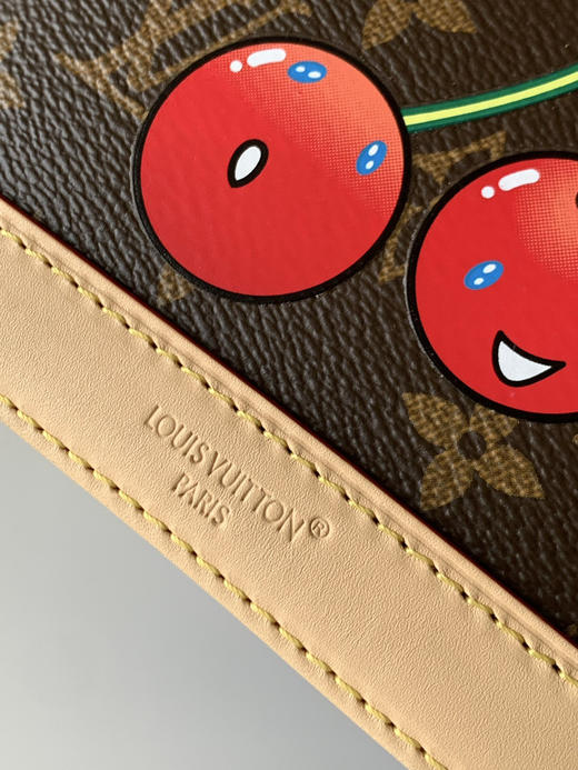 秋冬特惠💰1260 渠道级LV【全钢五金 MB163c01变码芯片】te级LV 全套包装 M13416老花樱桃 商品图4