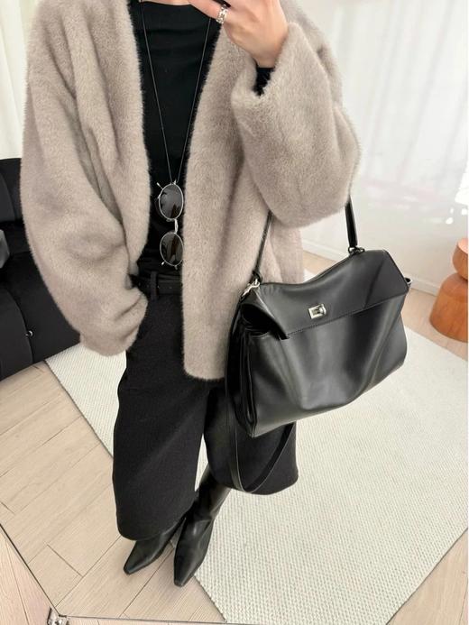 （预售七天发）【高品质私服】【在逃千金欧貂绒外套】丰盈饱满的欧貂绒面料，毛感蓬松~很有分量感，十分保暖蓄温【无标出货 介意慎拍】WD 商品图5