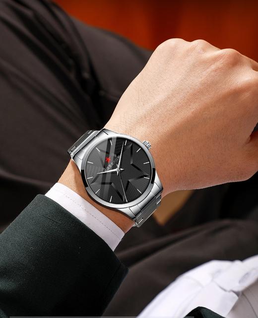 新款《征程》男士石英表   合金表壳  矿物玻璃镜面  30米防水  实用独特有型 商品图1