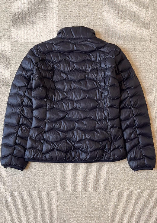 1124-3 渠道货 EA女士 shell夹克 轻薄排骨冲绒 可收纳 立领轻羽绒  只有黑色 商品图4