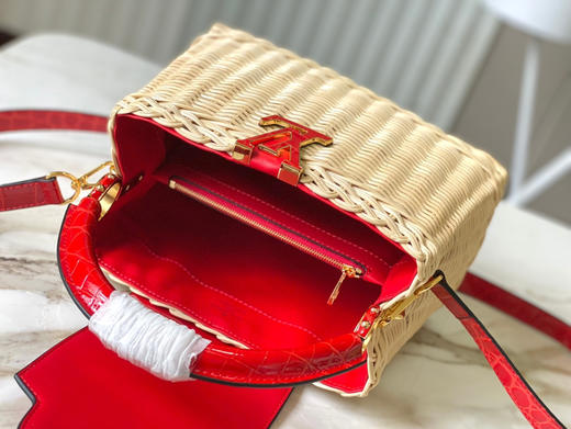 秋冬特惠💰1700 渠道级LV 新品 te级LV 动态芯片 N85520/M48865红鳄鱼竹篮 本款Capucines手袋 商品图4
