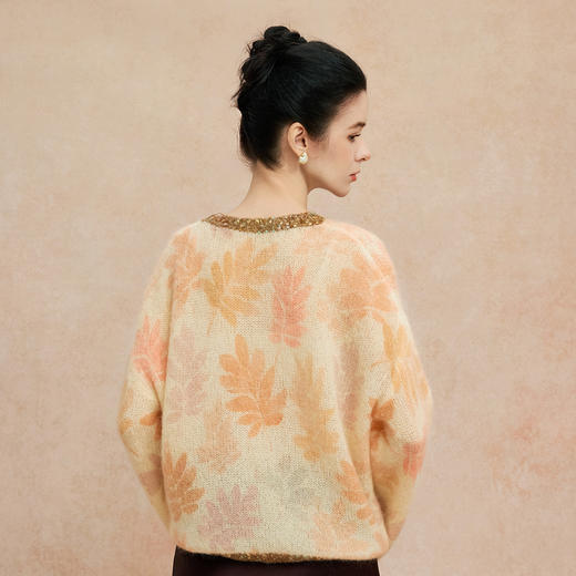 QH605斯尔丽25新款松弛慵懒甜美软糯圆领宽松显瘦上衣 商品图1