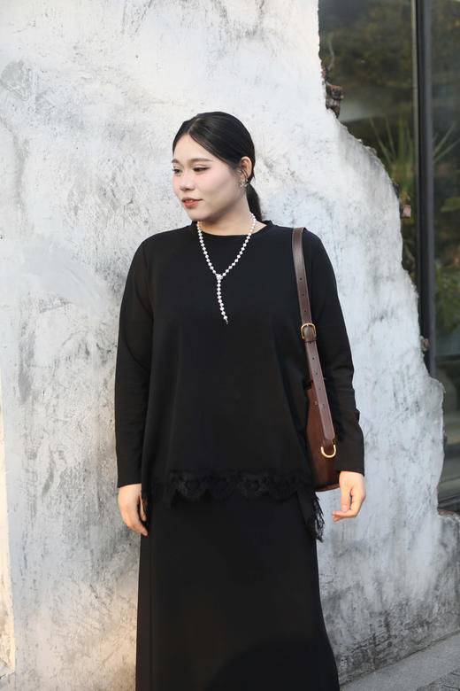 一周发货【薄绒蕾丝花边套头衫】「浪漫蕾丝边」软fufu莱塞尔套头衫｜弧形裁切自带层次感，宽松衣身藏肉绝了！！！韩国出口款，成分莱赛尔29% 棉29% 聚酯纤维30%氨纶12% 商品图8