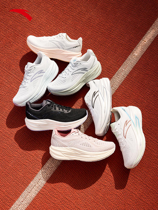 【专享福利】安踏冠军4代丨PG7缓震跑步鞋女2025新款夏季软底运动鞋122535562 商品图2