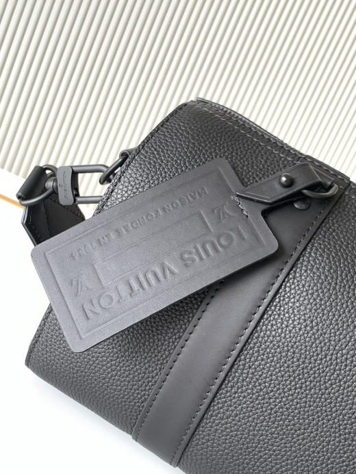 秋冬特惠💰1350 渠道级LV【全钢五金 MB163c01变码芯片】te级LV 全套包装 M59255黑色 本款City Keepall手袋 商品图5