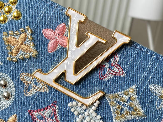 秋冬特惠💰1680 渠道级LV 新品 te级LV 动态芯片 M12947/M48865淡咖丹宁花朵刺绣款 商品图3