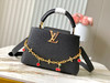 秋冬特惠💰1750 渠道级LV 新品 te级LV 动态芯片 M13714/M48865黑拼樱桃链条 本款Capucines手袋 商品缩略图0