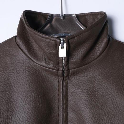 85102SDSA男士秋冬新款痞帅男装简约纯色字母皮面立领羽绒服百搭宽松 商品图2