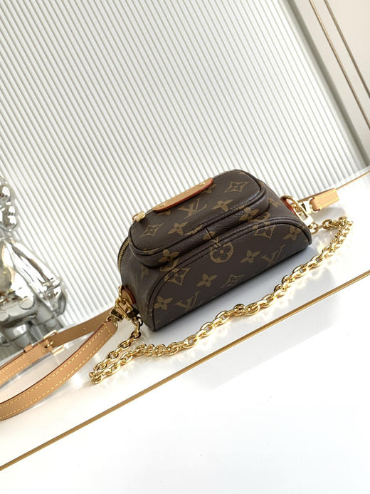 秋冬特惠💰1150 渠道级LV【全钢五金 动态变码芯片】te级LV 全套包装 M82335老花 本款Mini Bumbag手袋 商品图3