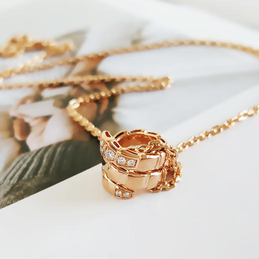 【95新】BVLGARI宝格丽Serpenti Viper系列 35779418K玫瑰金头尾钻灵蛇蛇骨项链链长约44cm女士131125NJS05 商品图4