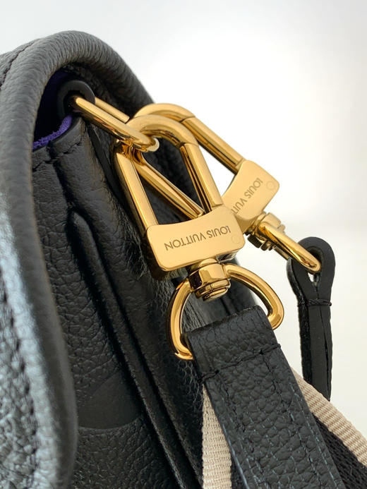 秋冬特惠💰1480 渠道级LV【全钢五金 MB163c01变码芯片】te级LV 全套包装 M46386黑色 本款 Diane 手袋 商品图5