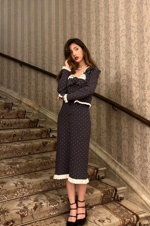 SIA SAYLOR 波点蕾丝拼接针织开衫吊带裙套装 21825 商品图5