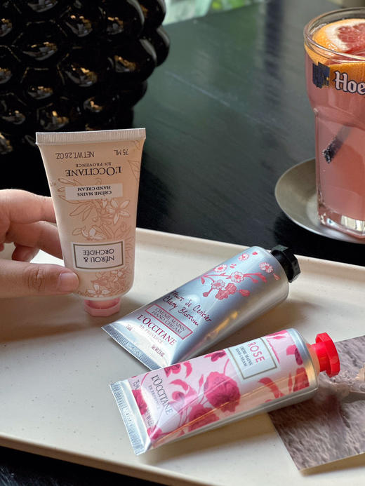 新款方盒75ML限定大三支装护手霜礼盒 商品图5