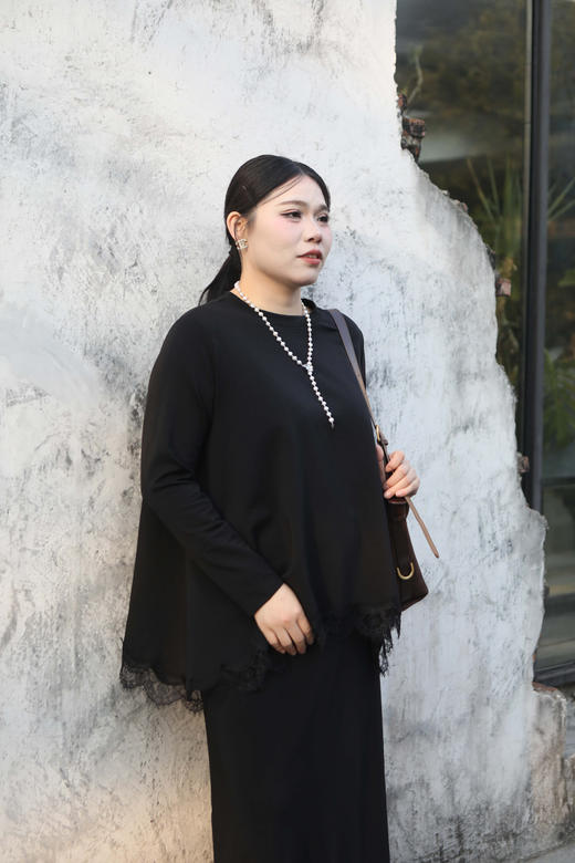 一周发货【薄绒蕾丝花边套头衫】「浪漫蕾丝边」软fufu莱塞尔套头衫｜弧形裁切自带层次感，宽松衣身藏肉绝了！！！韩国出口款，成分莱赛尔29% 棉29% 聚酯纤维30%氨纶12% 商品图10