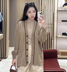 重磅渠道   lp栗子驼夹花开衫   撞色门襟老钱风  纯羊绒针织开衫