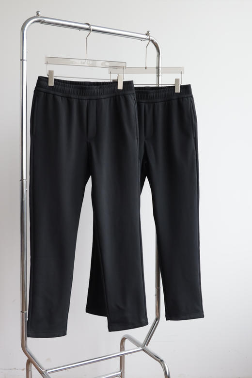 M0nc1er 秋冬厚款水貂绒小直筒长裤 休闲卫裤 WK843 商品图2