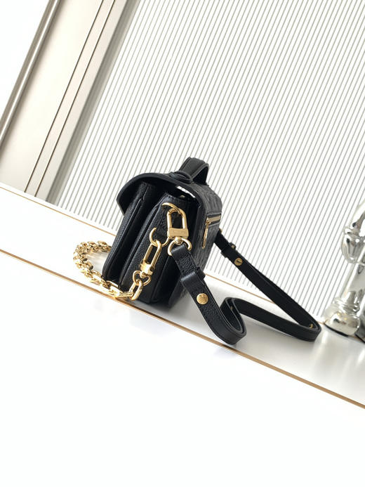 秋冬特惠💰1550 渠道级LV【全钢五金 MB163c01变码芯片】te级LV 全套包装 M46595黑色 本款Pochette Métis East West手袋 商品图1