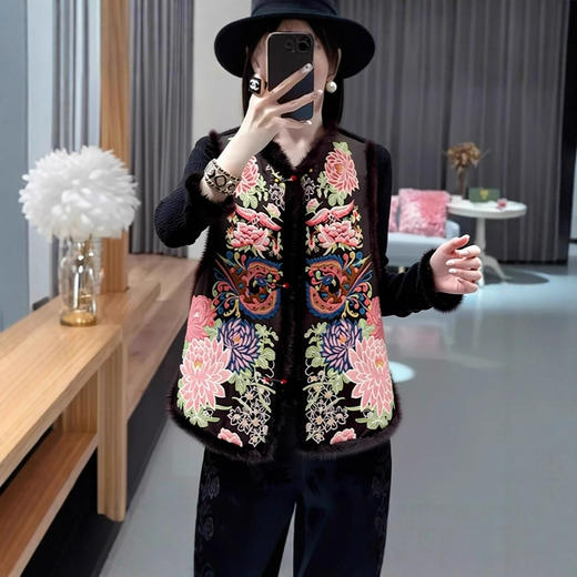 丁摩 醋酸新中式马甲棉服女秋冬款马夹重工国风刺绣背心夹棉外套5ZF-9678 商品图3
