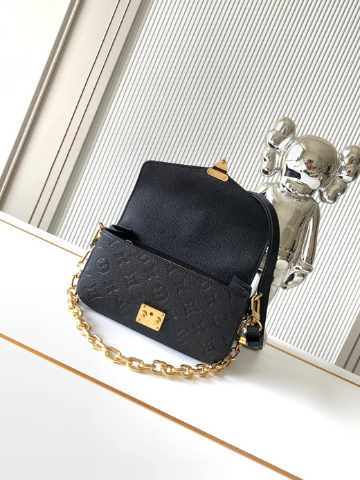 秋冬特惠💰1550 渠道级LV【全钢五金 MB163c01变码芯片】te级LV 全套包装 M46595黑色 本款Pochette Métis East West手袋 商品图6