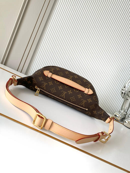 秋冬特惠💰1160 渠道级LV【全钢五金 变码芯片】te级LV 全套包装 M43644老花 男士腰包斜挎包 商品图2