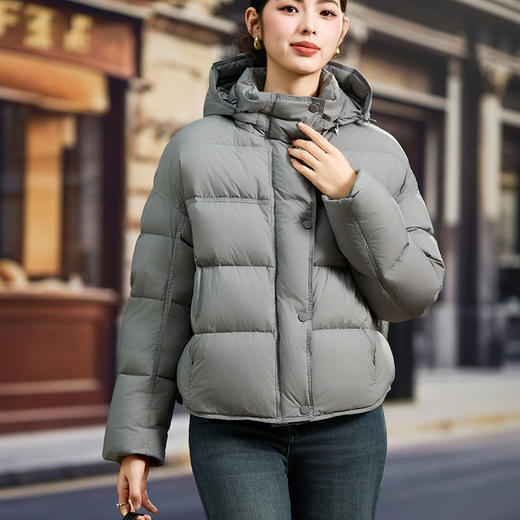 「高货kbnq」全新升级【铂金会员809/天猫1089/差价280】(02631)洛诗琳轻奢小个子加厚羽绒服2025冬季时尚连帽面包服 商品图3