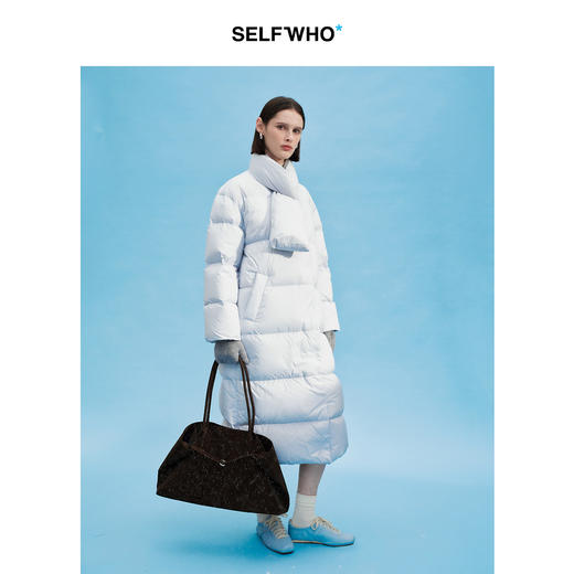 SELFWHO90白鸭绒经典围巾领长款羽绒服女2025冬新款防风保暖外套 商品图3
