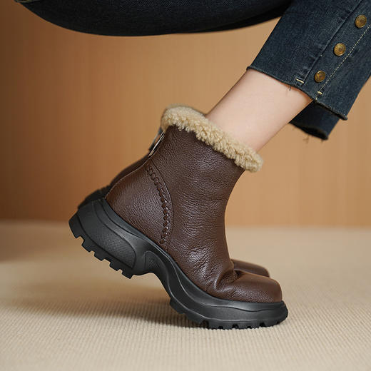 OLD 660-2保暖加绒厚时尚圆头粗跟高跟短筒雪地靴 商品图3